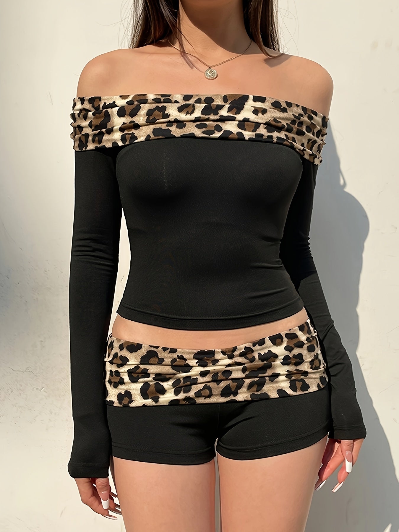 Off-Shoulder Leopard Print 2 Piece Clubwear